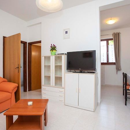 Apartmani Vozila Plomin Zimmer foto