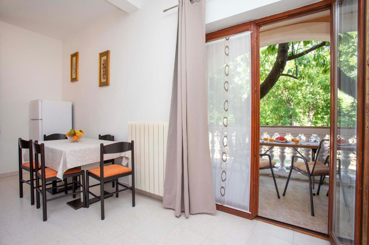 Apartmani Vozila Plomin Exterior foto