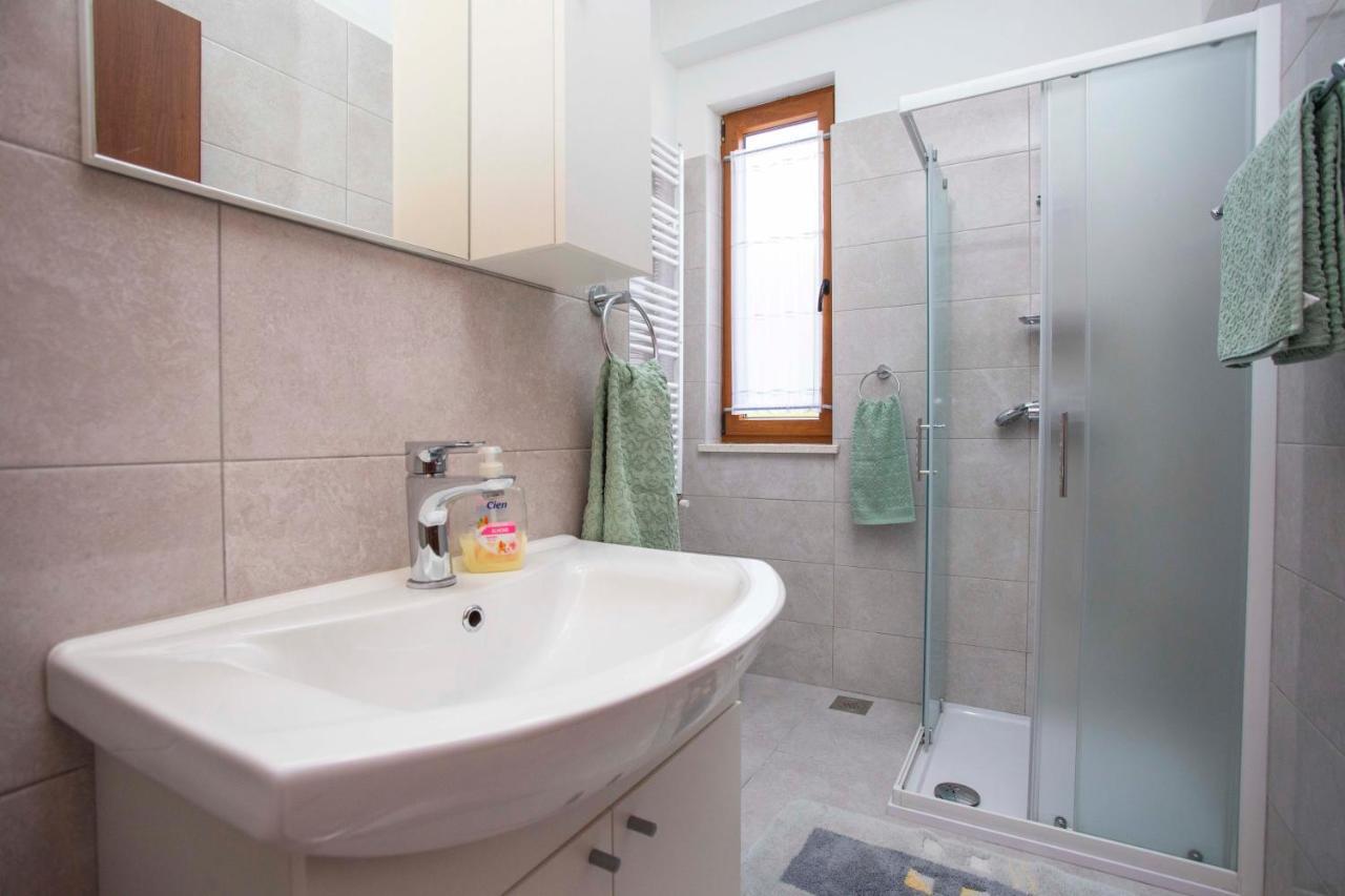 Apartmani Vozila Plomin Exterior foto
