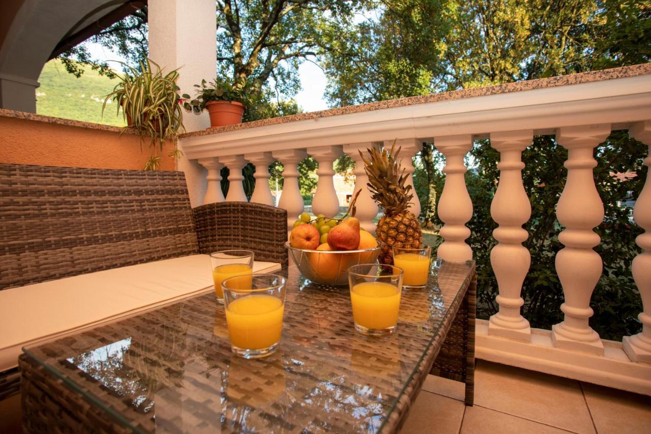 Apartmani Vozila Plomin Exterior foto